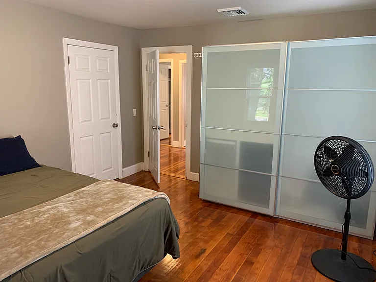 25 Arch St #2 — Photo 8