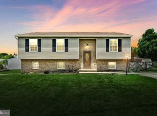 200 Pond Rd, Felton, PA 17322