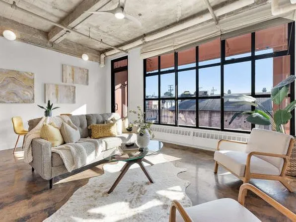 2711 18th St APT 37, San Francisco, CA 94110