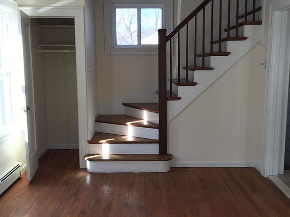 2nd image of 24 Benton St