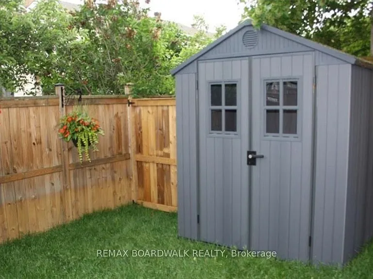 509 Lawler Cres — Photo 21