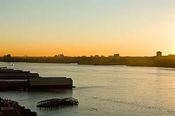 Rented by Trump International Realty | media 34