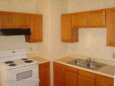 2nd image of 508 Drury Ave