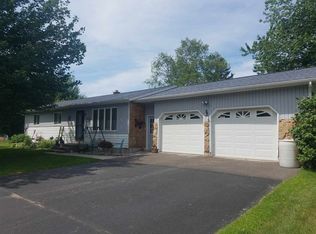2608 S Peach Ave, Marshfield, WI 54449