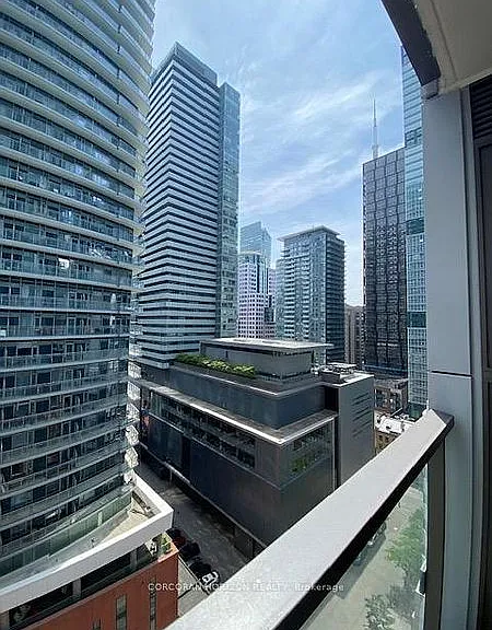 8 Widmer St #1805 — Photo 34