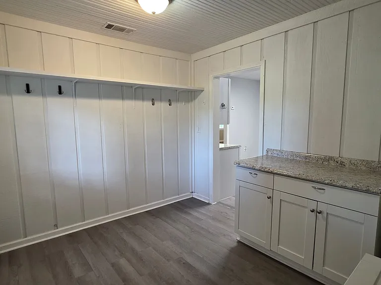 499 Central Ave — Photo 14