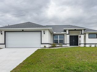 104 NW 28th Ct, Cape Coral, FL 33993