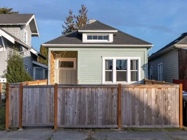3827 S Park Avenue, Tacoma, WA 98418