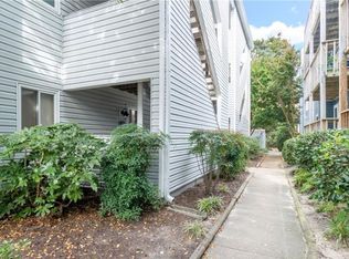 2316 Starfish Rd APT 102, Virginia Beach, VA 23451