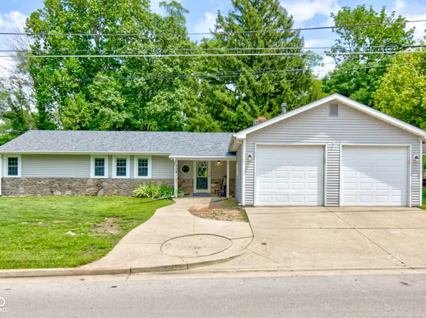 304 N Gray Rd, Connersville, IN 47331