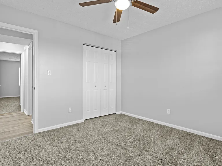 Mt. Tabor Apartments — Photo 30