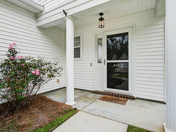 5th image of 4812 Carnoustie Ct
