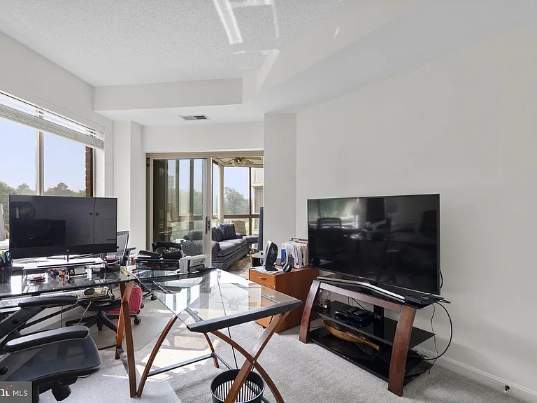 3005 S Leisure World Blvd #211 — Photo 27