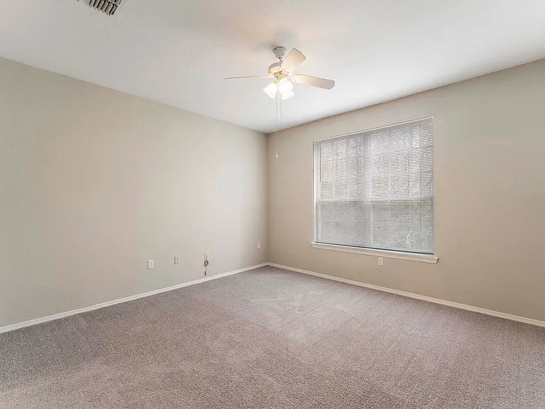 Grand Reserve At Kirkman Parke — Photo 33