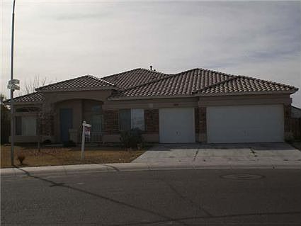 2nd image of 8210 S 34th Dr