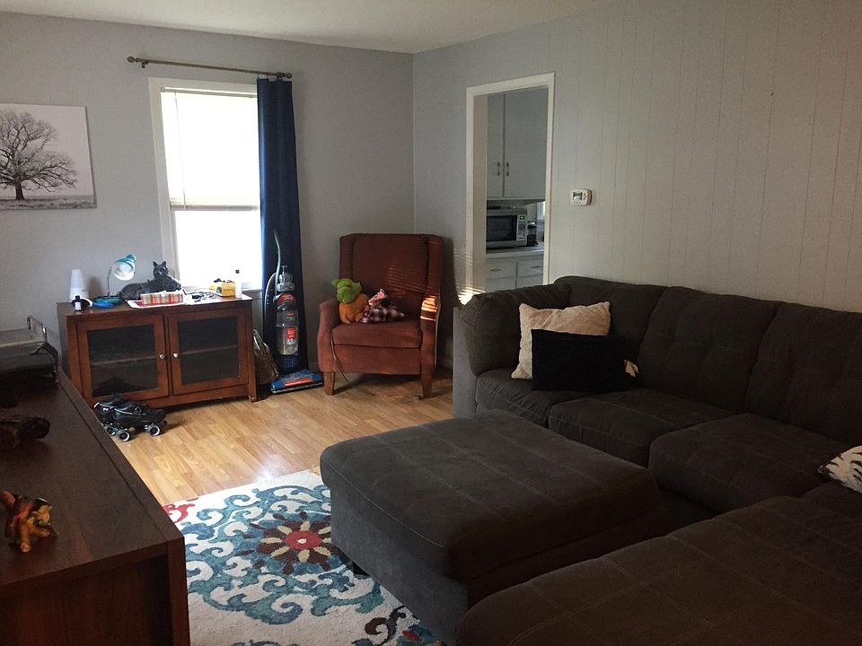 2nd image of 1420 Lee Ave #1