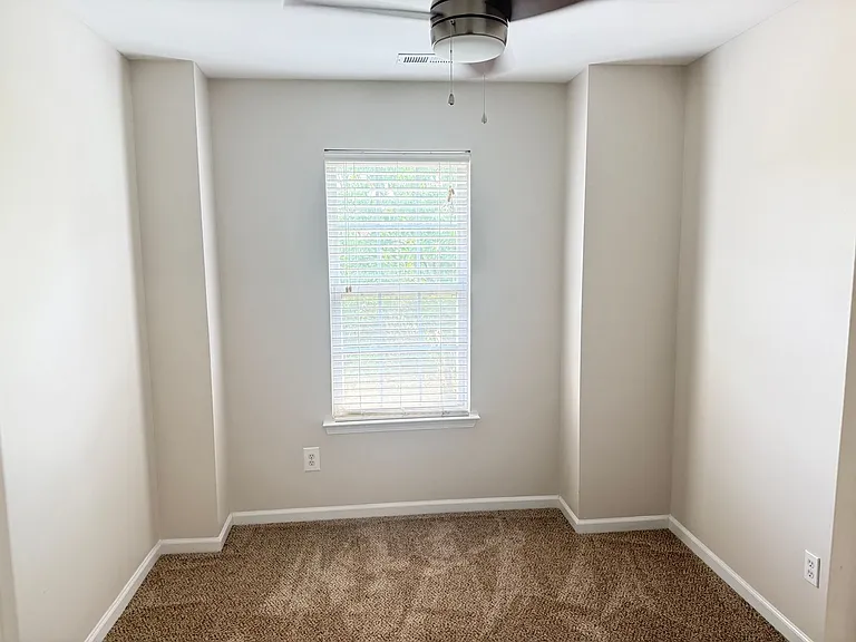 9123 Washam Potts Rd — Photo 15