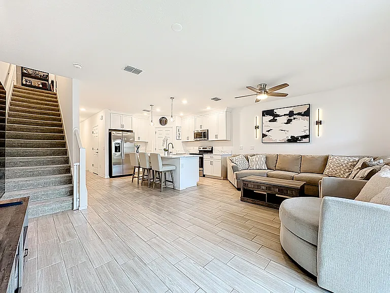 5649 Tripoli Dr — Photo 13