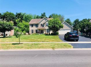 603 Raspberry Patch Dr, Rochester, NY 14612