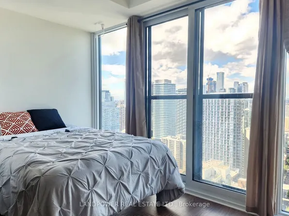 319 Jarvis St, Toronto, ON