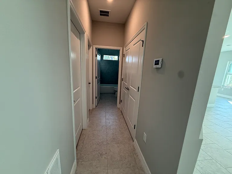 1026 Grant Blvd — Photo 14
