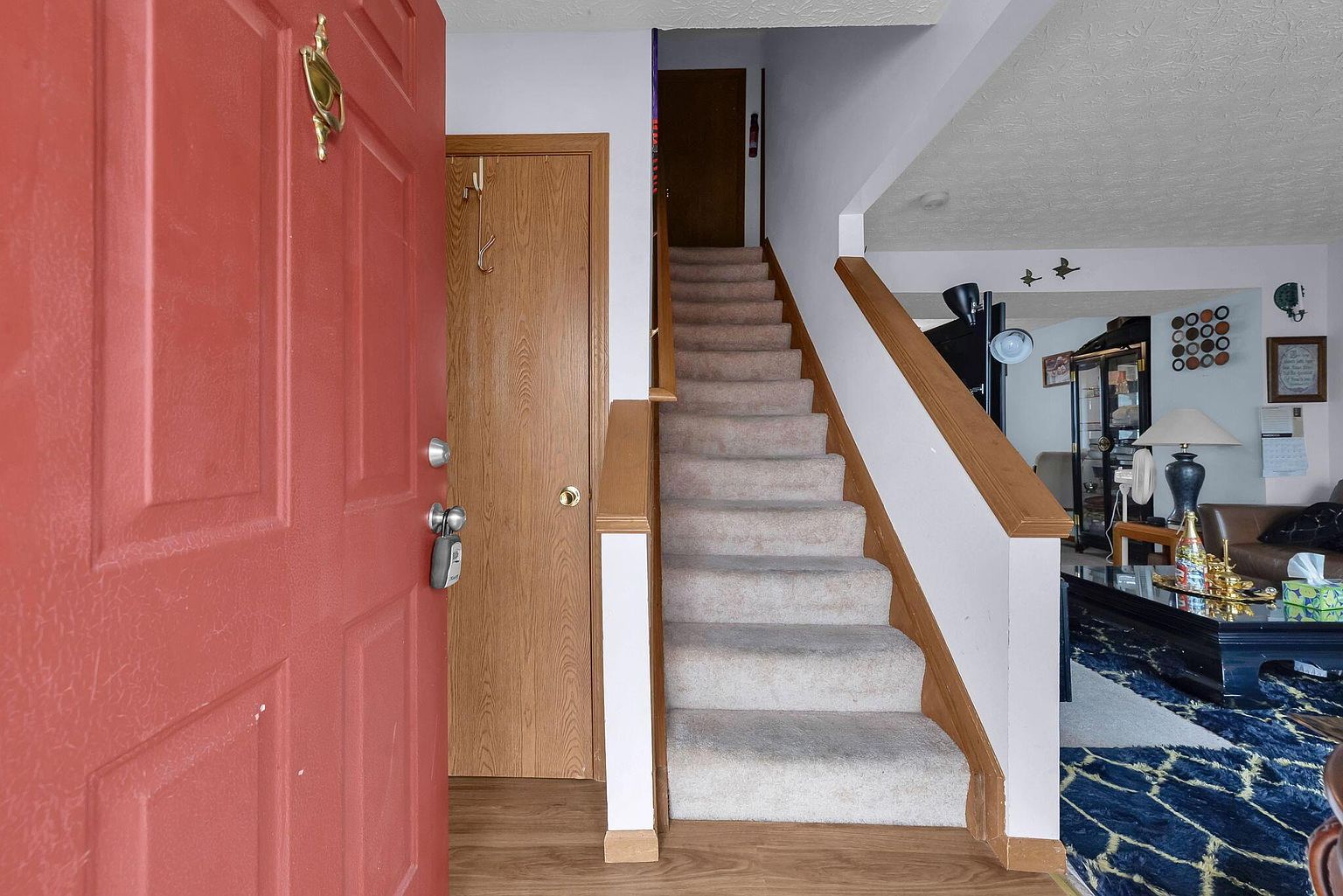 Listing photo 5 for 3624 High Creek Dr