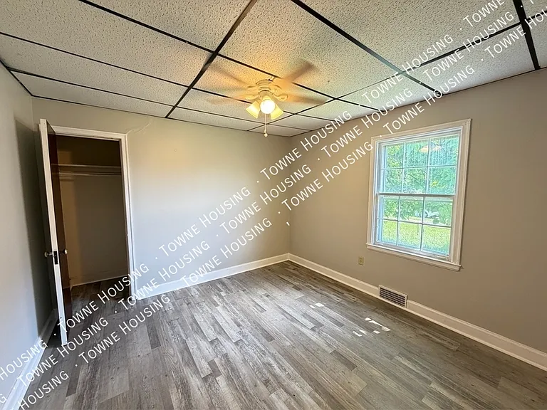 1192 Haeberle Ave — Photo 13