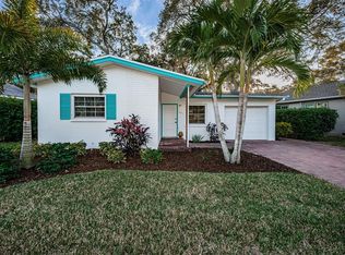 247 Garden Cir N, Dunedin, FL 34698