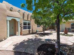 3 Lucero Rd, Santa Fe, NM 87508