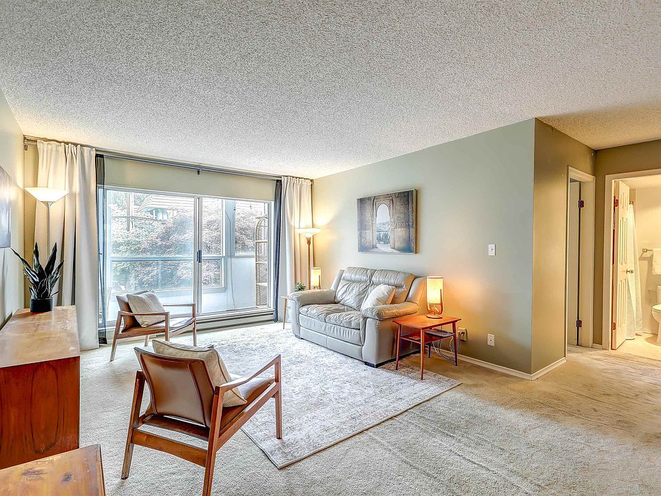 1st image of 1473 Blackwood St #206