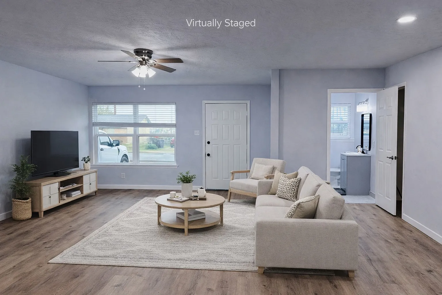3 bed, 1054 sqft, $1,545 — Photo 3