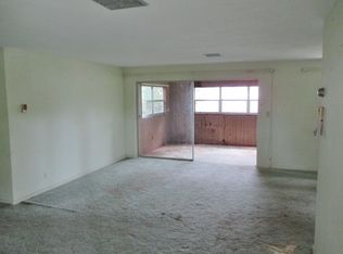 121 N Greenstar Ave, Pahokee, FL 33476