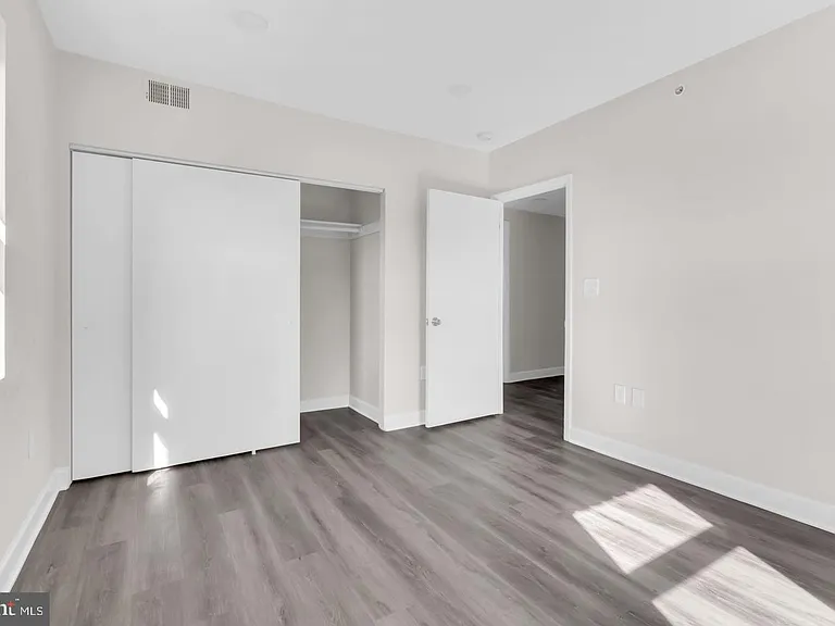 1800 28th Pl SE #201 — Photo 13
