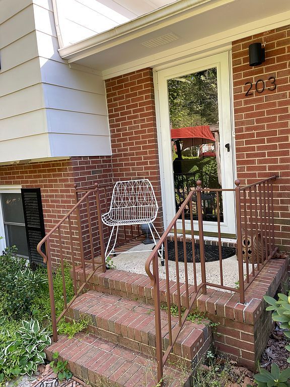 203 Brandywine Rd - Property Image