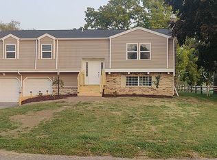6259 Grandview Dr, Erie, MI 48133