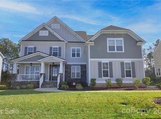 310 Hampton Trail Dr, Fort Mill, SC 29708