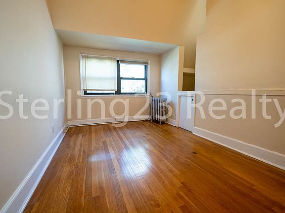 3rd image of 39-09 210th St #4