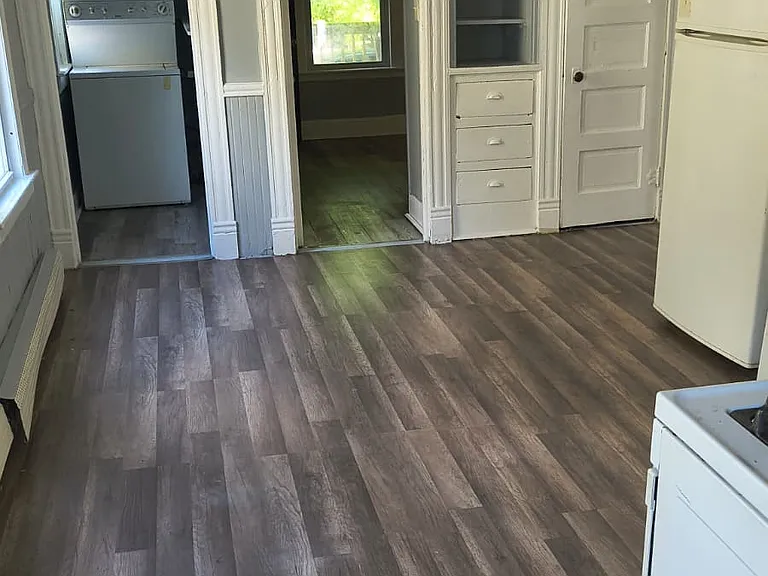49 Lawlor St #3N — Photo 7