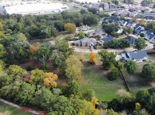 7027 Ridge Place Cir, Tyler, TX 75703