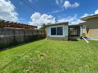 1730 SW 72nd Ct UNIT E, Miami, FL 33155