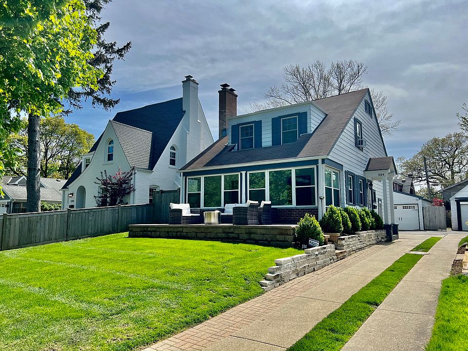 1st image of 594 Broadview Ave