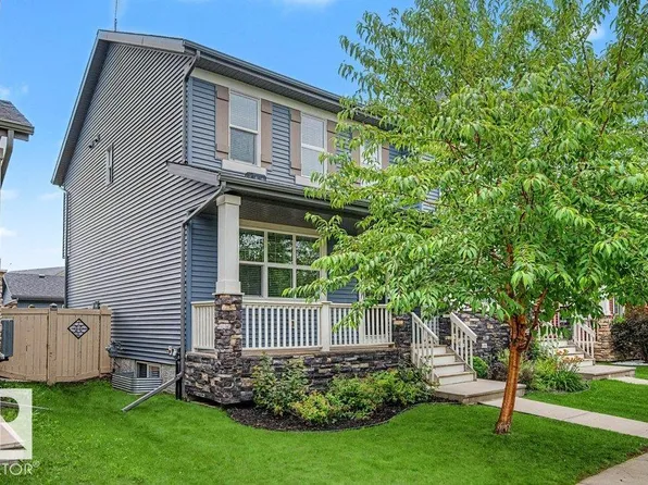 1303 162nd St SW, Edmonton, AB T6W 2L1