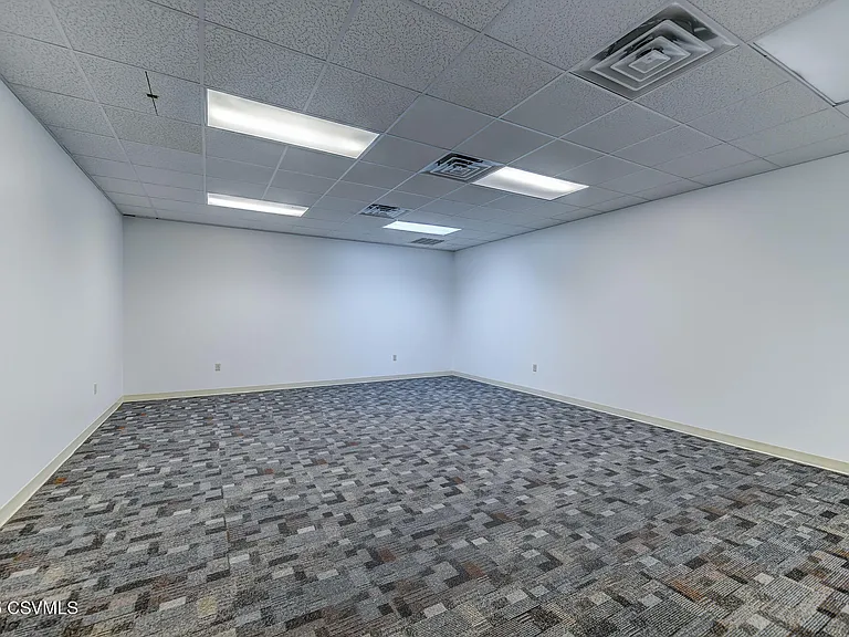 823B Central Ave — Photo 10