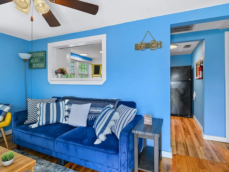 822 N Ann St — Photo 24