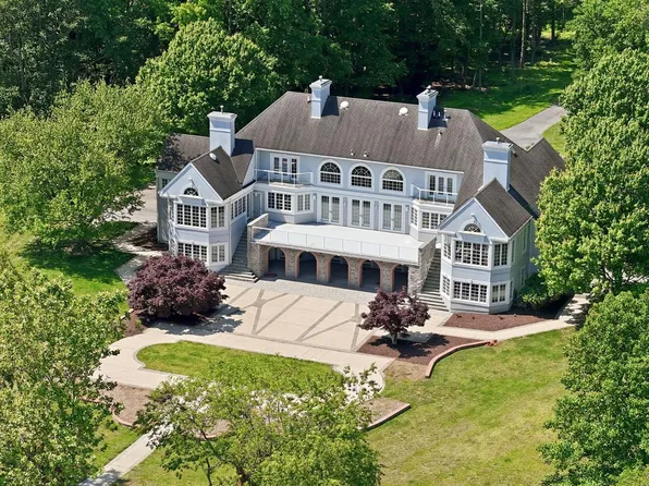 2562 Carrollton Rd, Annapolis, MD 21403