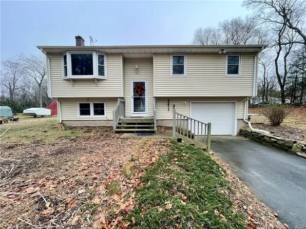 9 Thompson Road, Franklin, CT 06254