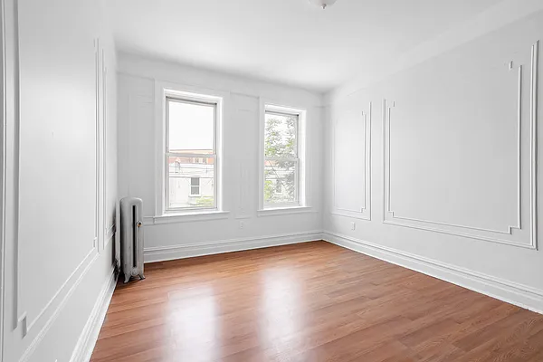 Rented by Compass | media 7