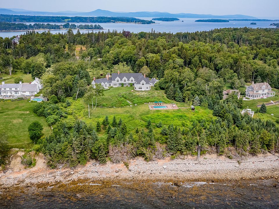 1st image of 866 Pendleton Point Road