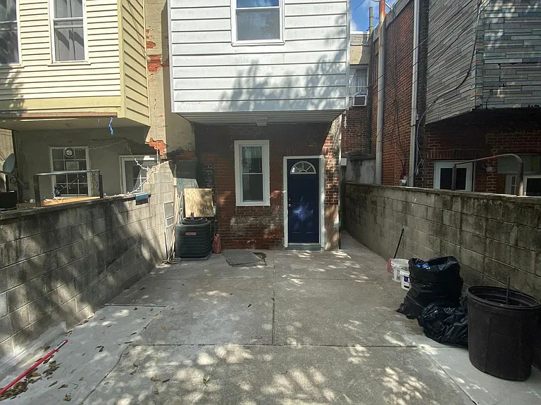 618 Cross St — Photo 8