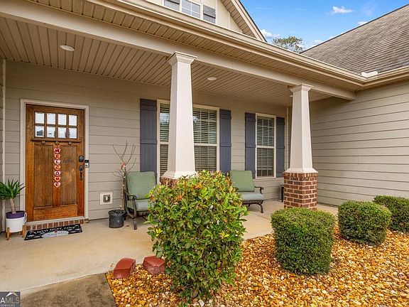 4th image of 144 Caraway Rd